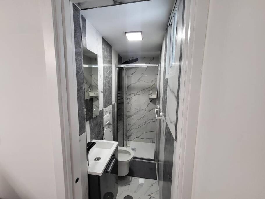 Las Canteras New 2 Bedrooms Flat At The Beach Parking Optional Лас Палмас де Гран Канария Екстериор снимка